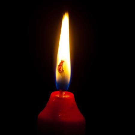 gaisro, žvakė, tamsiai Ginasanders - Dreamstime