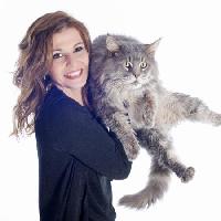 Pixwords Vaizdas su katė, moteris, , šypsena Cynoclub - Dreamstime
