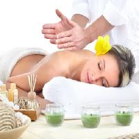 Pixwords Vaizdas su moteris, terapijos, masažas, geltona, gėlė Kurhan - Dreamstime