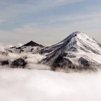 Pixwords Vaizdas su kalnas, sniegas, rūkas, kruša Vronska - Dreamstime