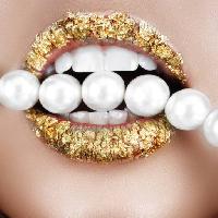 Pixwords Vaizdas su burna, perlai, perlai, dantys, aukso, lūpų, auksinė, moteris Luba V Nel (Lvnel)
