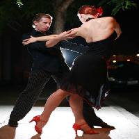 Pixwords Vaizdas su šokis, vyras, moteris, juoda, suknelė, scena, muzika Konstantin Sutyagin - Dreamstime