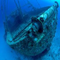 Pixwords Vaizdas su laivo, povandeninis, valtis, vandenynas, mėlyna Scuba13 - Dreamstime